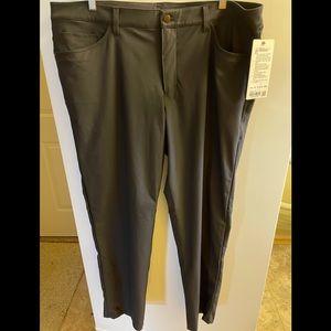 Lululemon ABC Classic Pants Size 40
